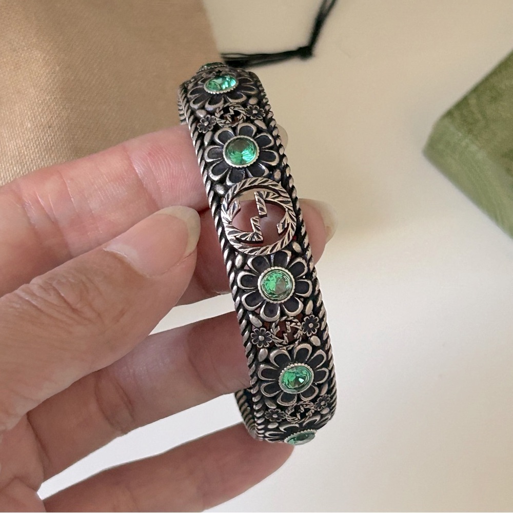 NIB Authentic Gucci Sterling Silver Crystal Garden Interlocking G Cuff Bracelet